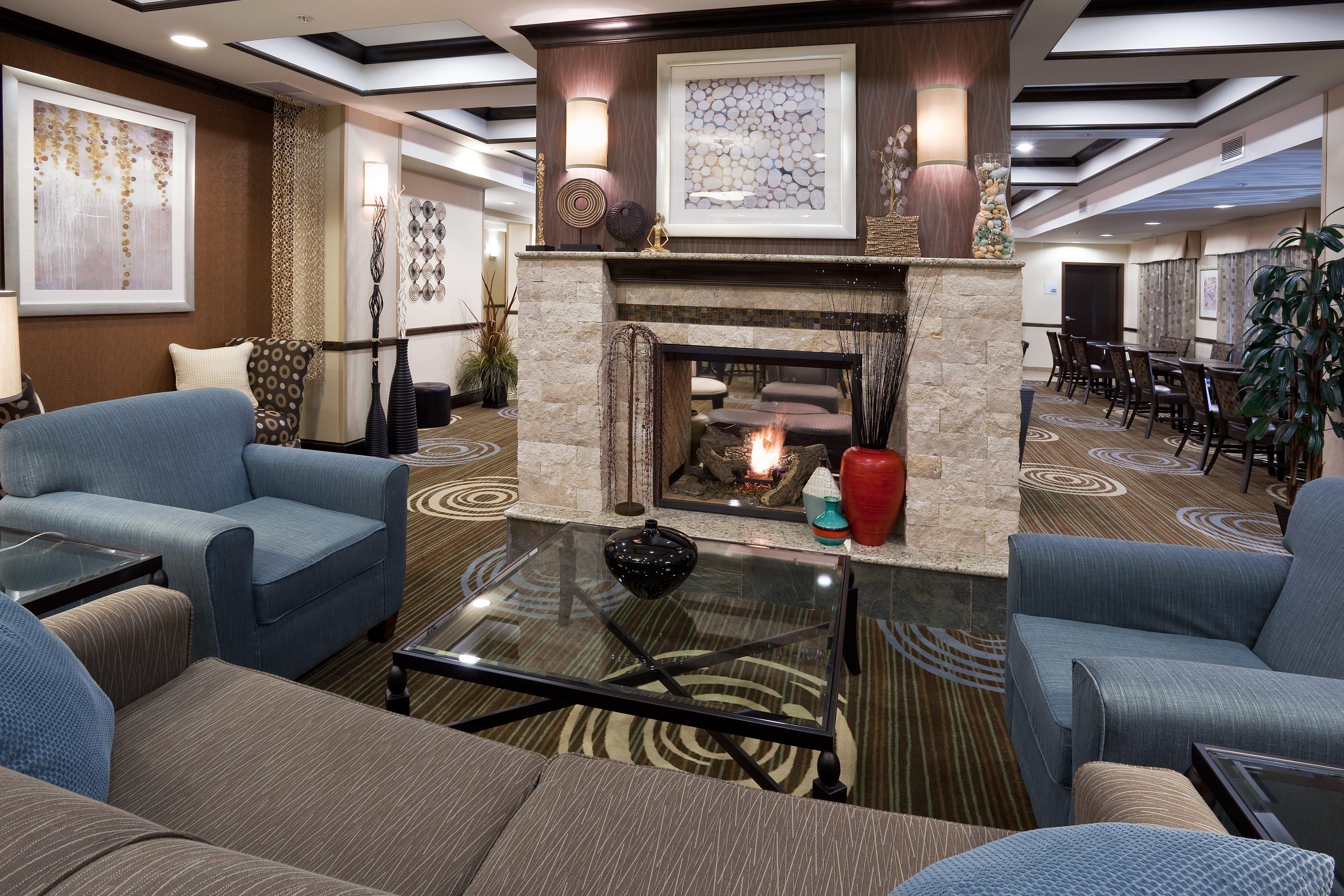 Holiday Inn Express Richfield By Ihg Экстерьер фото