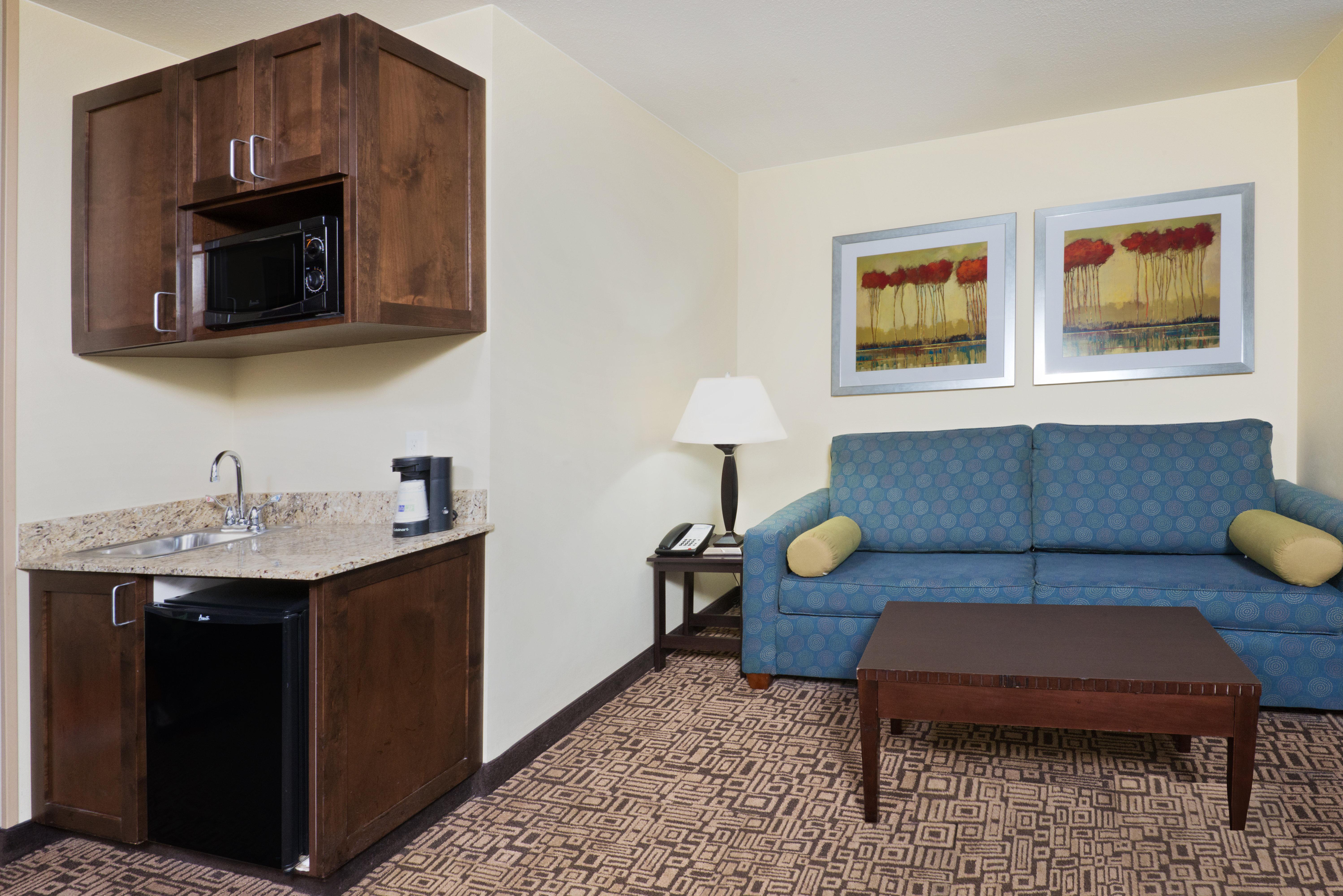 Holiday Inn Express Richfield By Ihg Экстерьер фото