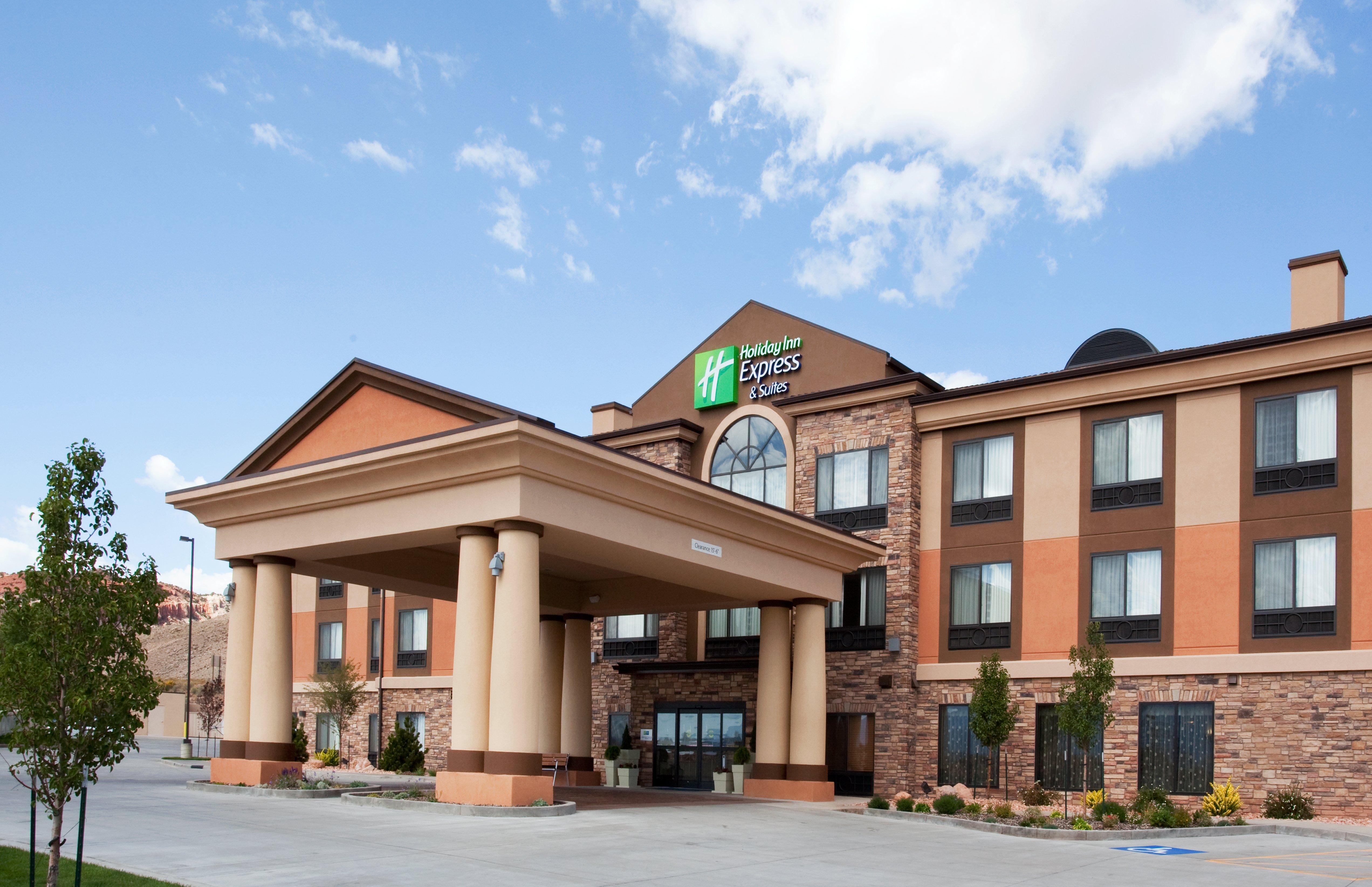 Holiday Inn Express Richfield By Ihg Экстерьер фото