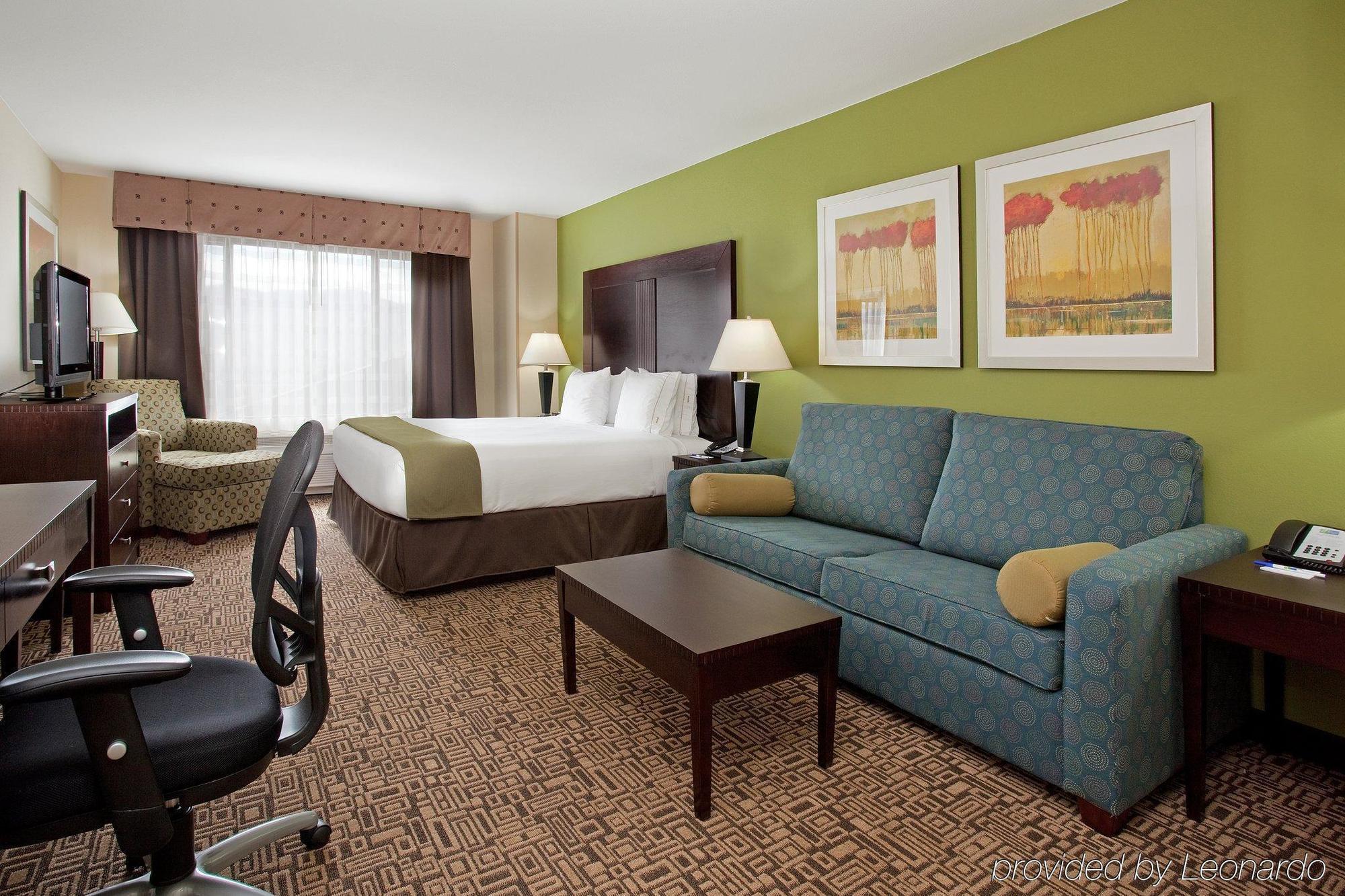 Holiday Inn Express Richfield By Ihg Номер фото
