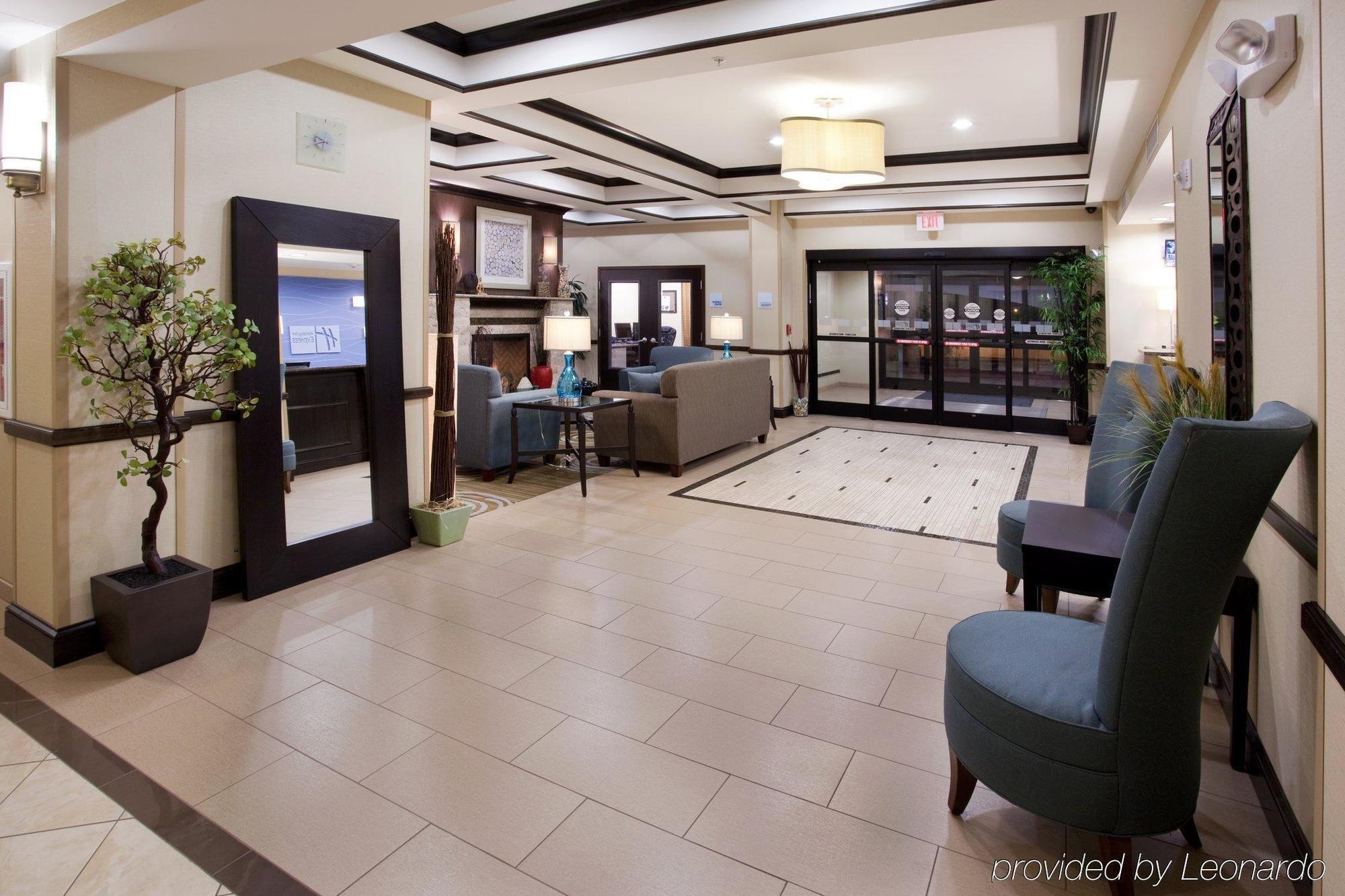 Holiday Inn Express Richfield By Ihg Интерьер фото
