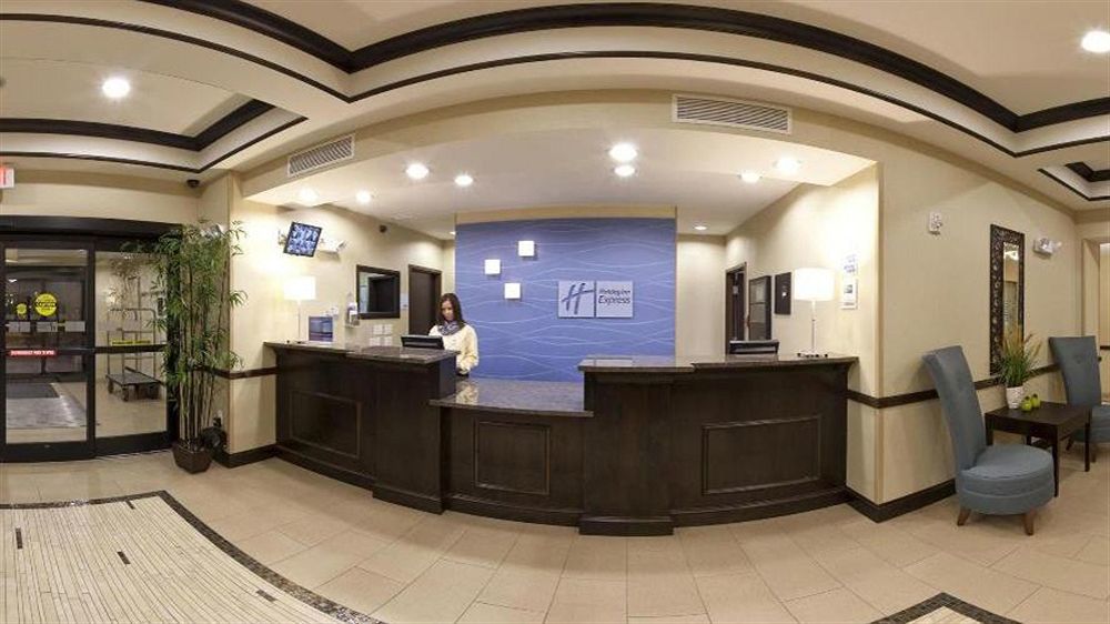 Holiday Inn Express Richfield By Ihg Экстерьер фото